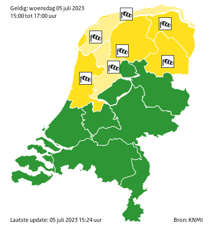 Code oranje beëindigd; gemeente Leeuwarden bereikbaar tijdens storm; brandweer: 35 meldingen stormschade