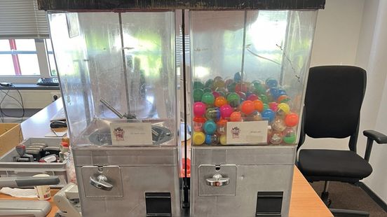 Leeuwarder politie pakt man met gestolen ballenautomaat