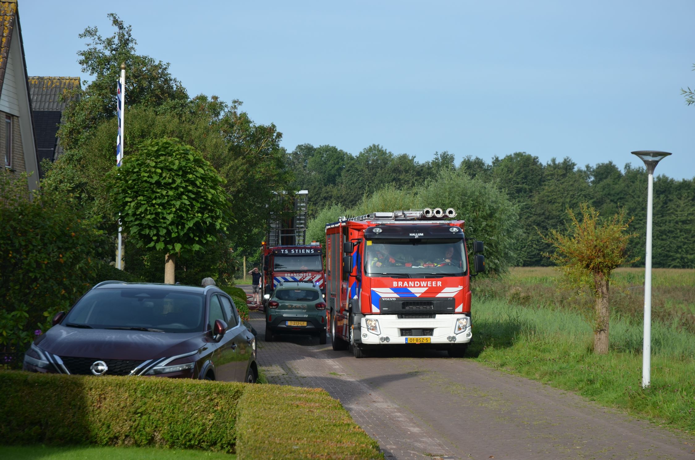 Schuurbrand door vergeten barbecue in Stiens