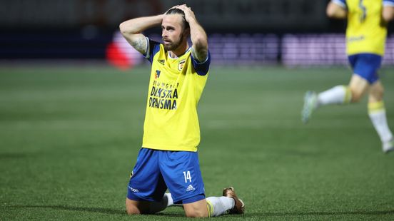 Ultee na nederlaag Cambuur: “In eerste helft weggeblazen, maar daarna veel goeds”