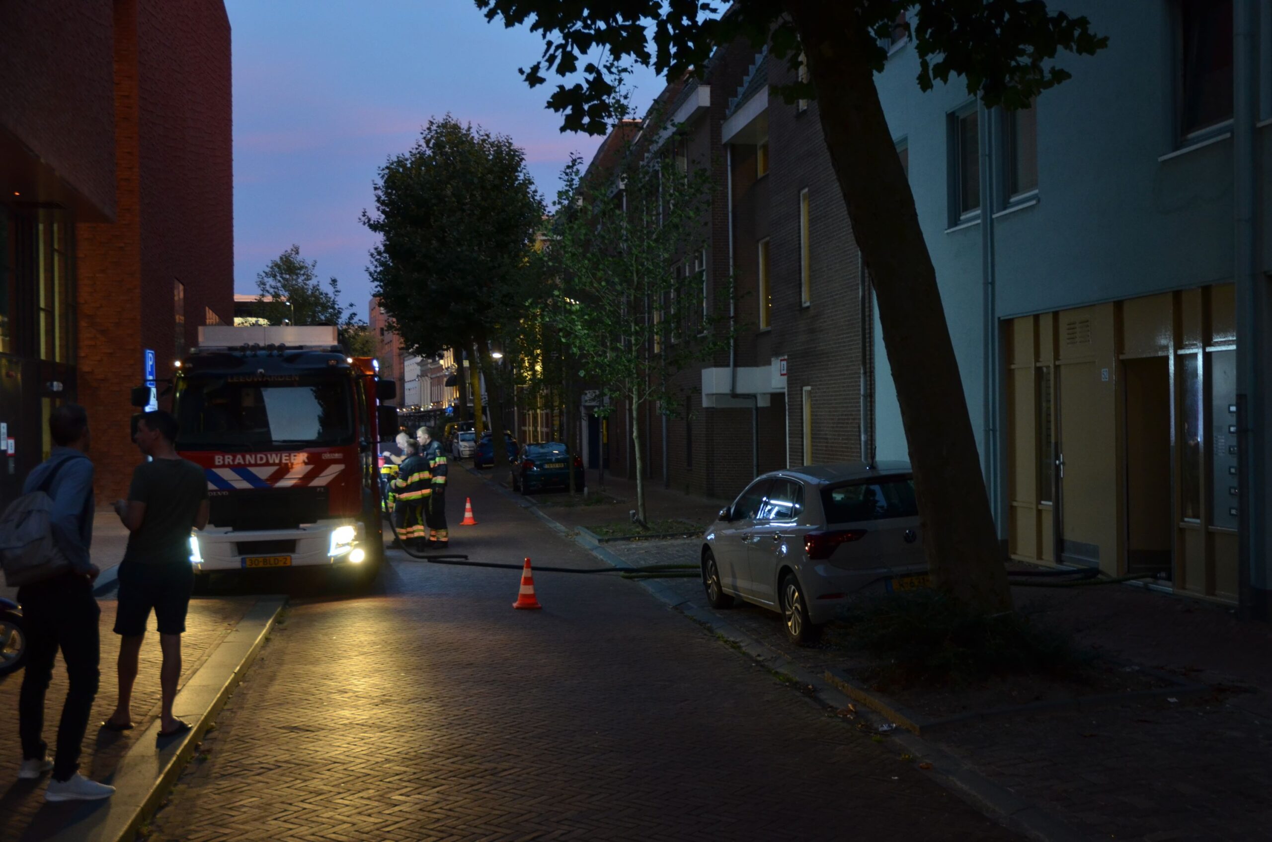Woning vol rook door pannetje op het vuur in Leeuwarden