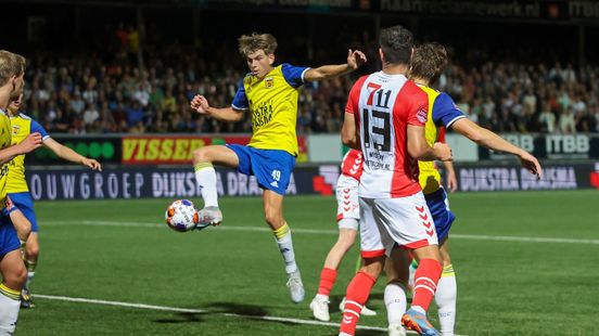 Wiebe Kooistra moet nog wennen bij Cambuur: “Ik ben kapot als ik thuiskom”