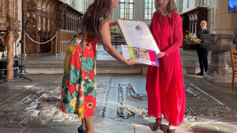 Gysbert Japicxpriis 2023 uitgereikt aan Jetske Bilker uit Leeuwarden