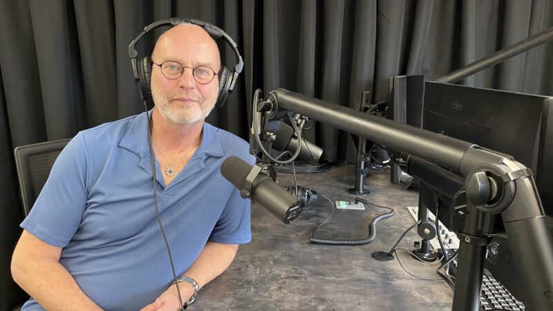 Theo Menting: “Mijn droom was priester, acteur en musicus worden”