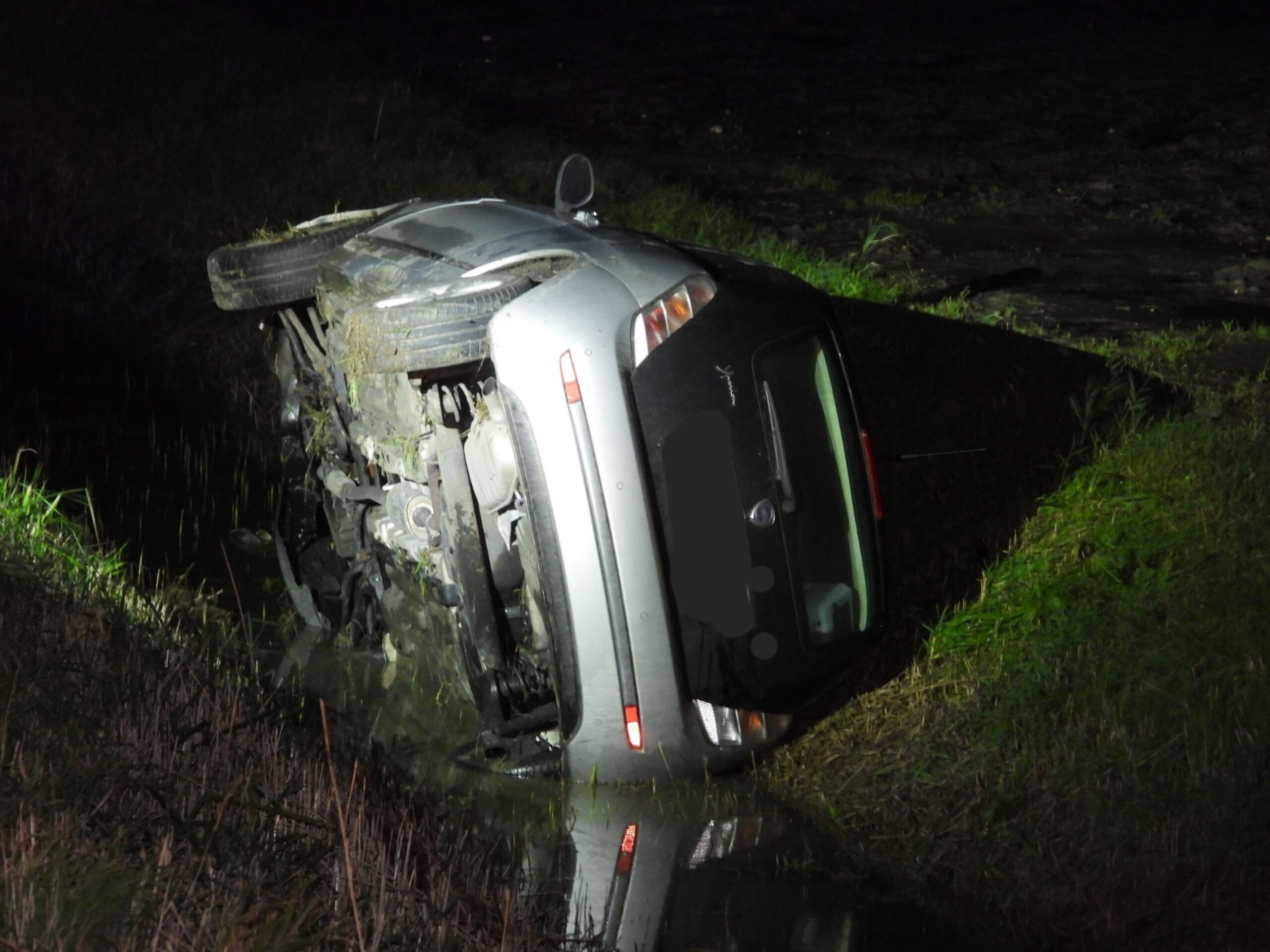 Bestuurder aangehouden na eenzijdig ongeval in Feinsum