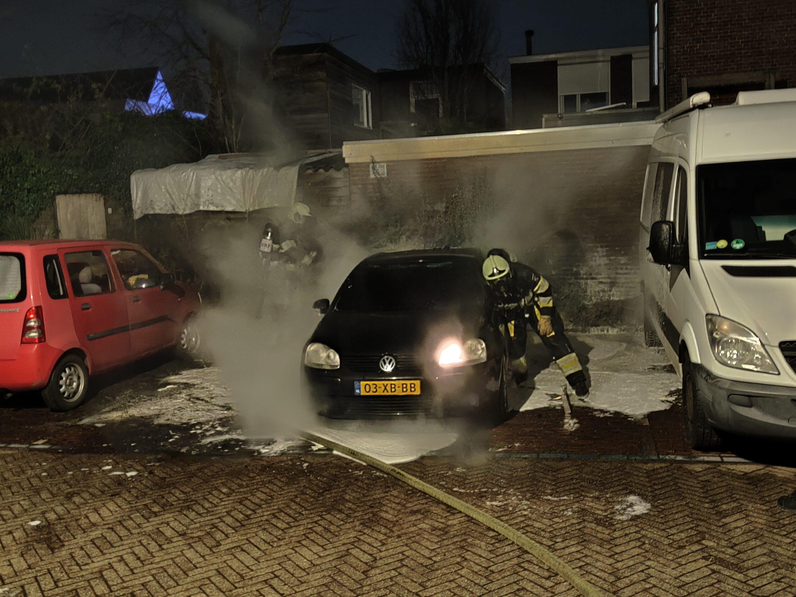 Twee autobranden in Leeuwarden