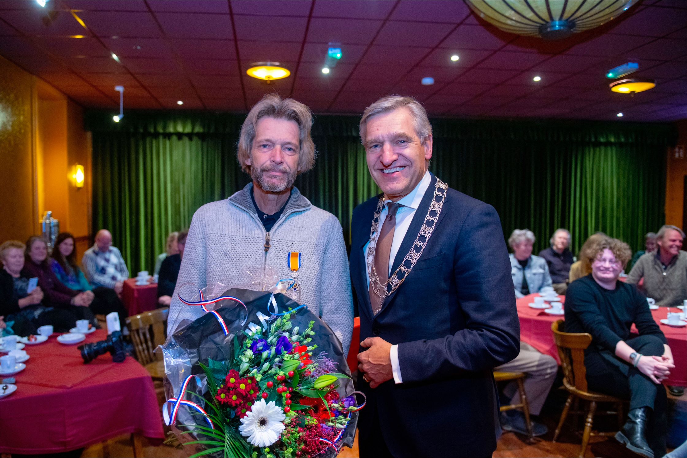 Koninklijke Onderscheiding voor Piter Zwart die zich met hart en ziel inzet voor de cultuur in Fryslân