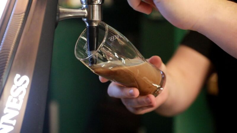 Friese horeca in spagaat door hoge kosten: “Sommigen gaan het niet redden”