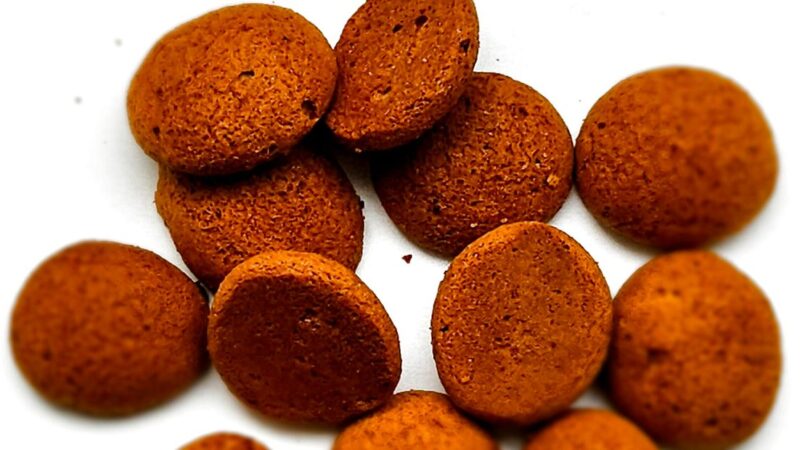 Europese Commissie: geen verkoopverbod Friese pepernoten, eten is eigen verantwoordelijkheid