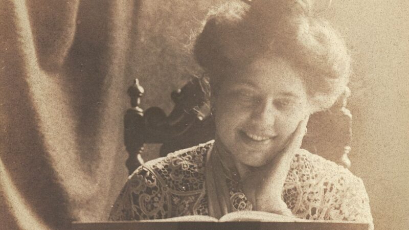 Nieuwe tentoonstelling belicht de verschillende kanten van Mata Hari: danseres, spion én moeder