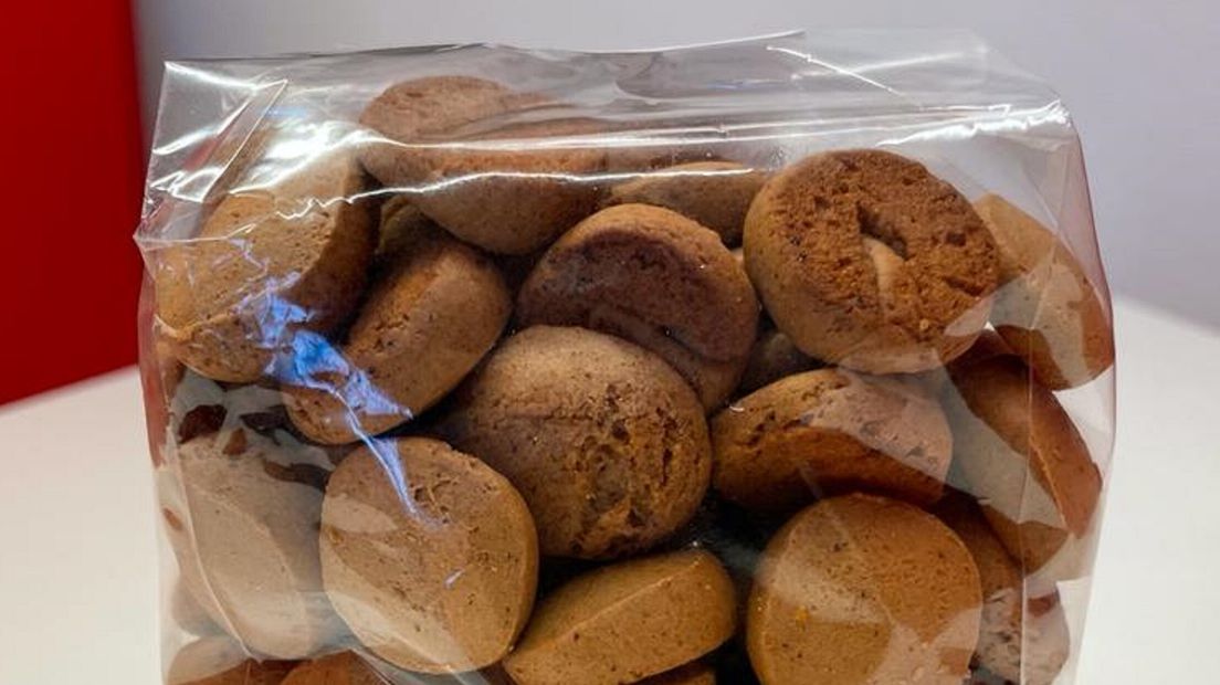 Europarlementariër wil de Friese pepernoot redden: “Zo wordt een traditie om zeep geholpen”