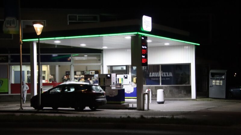 UPDATE: Benzinestation overvallen in Leeuwarden; twee minderjarige verdachten uit Leeuwarden aangehouden