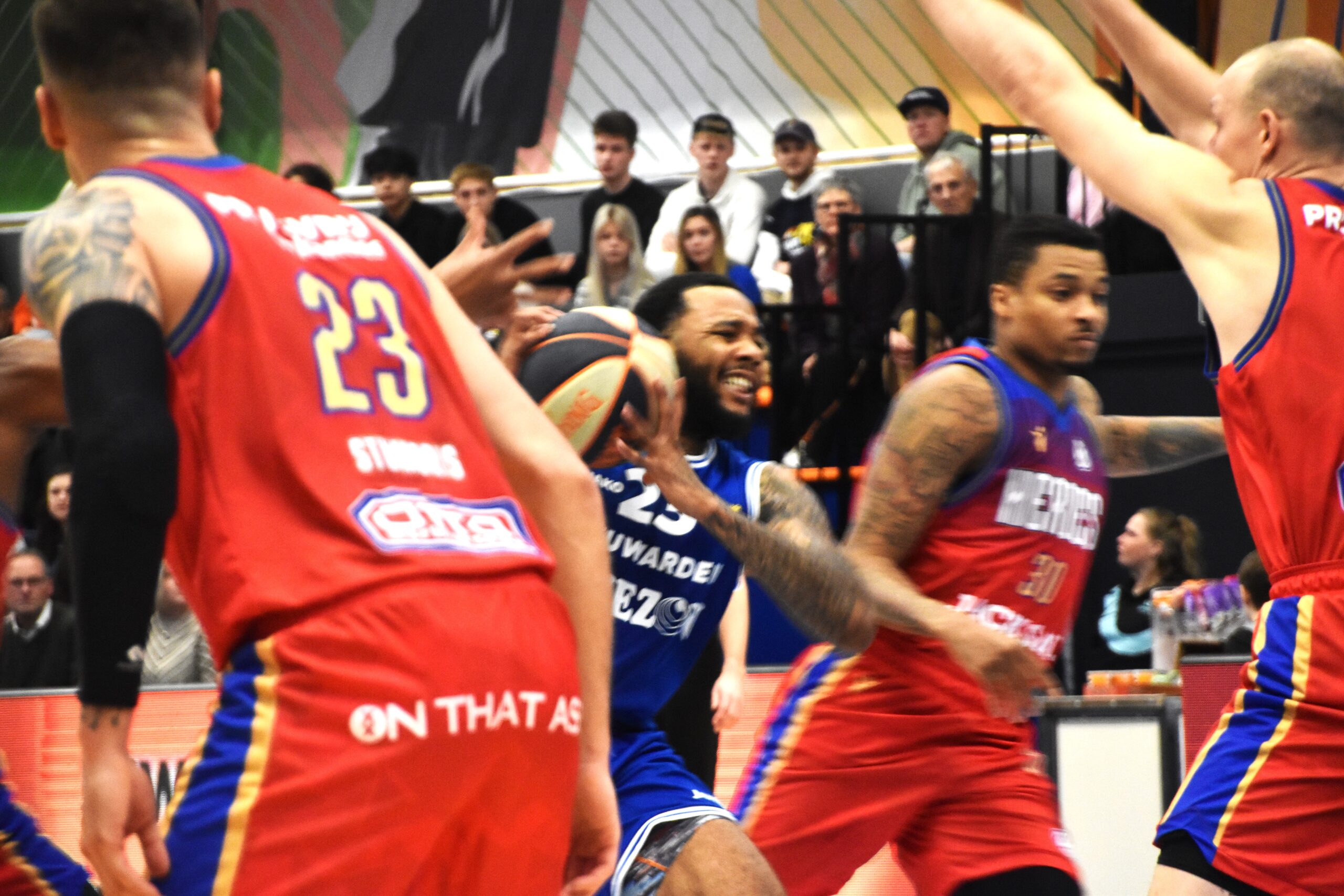LWD Basket niet opgewassen tegen kanonnade Heroes Den Bosch
