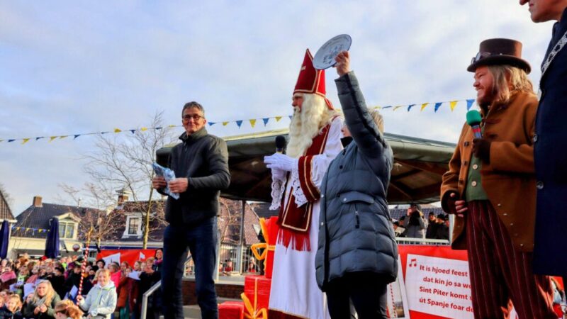 Grou maakt zich op voor feestelijke aankomst Sint Piter