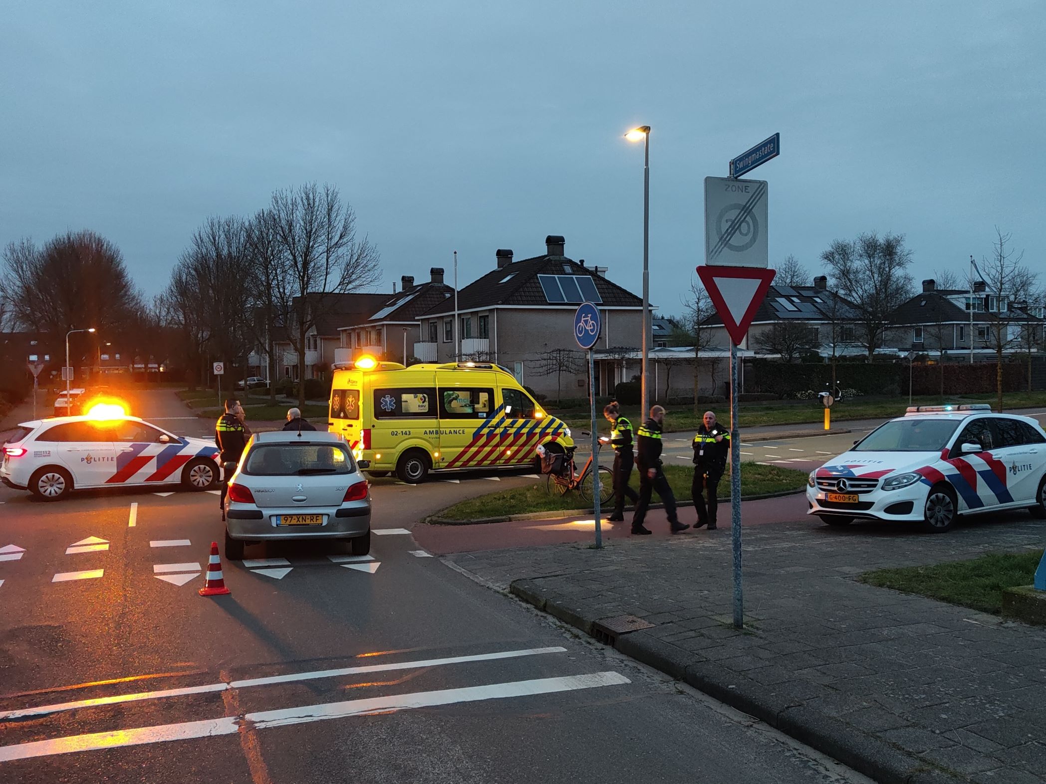 Fietser gewond door botsing met auto in Leeuwarden