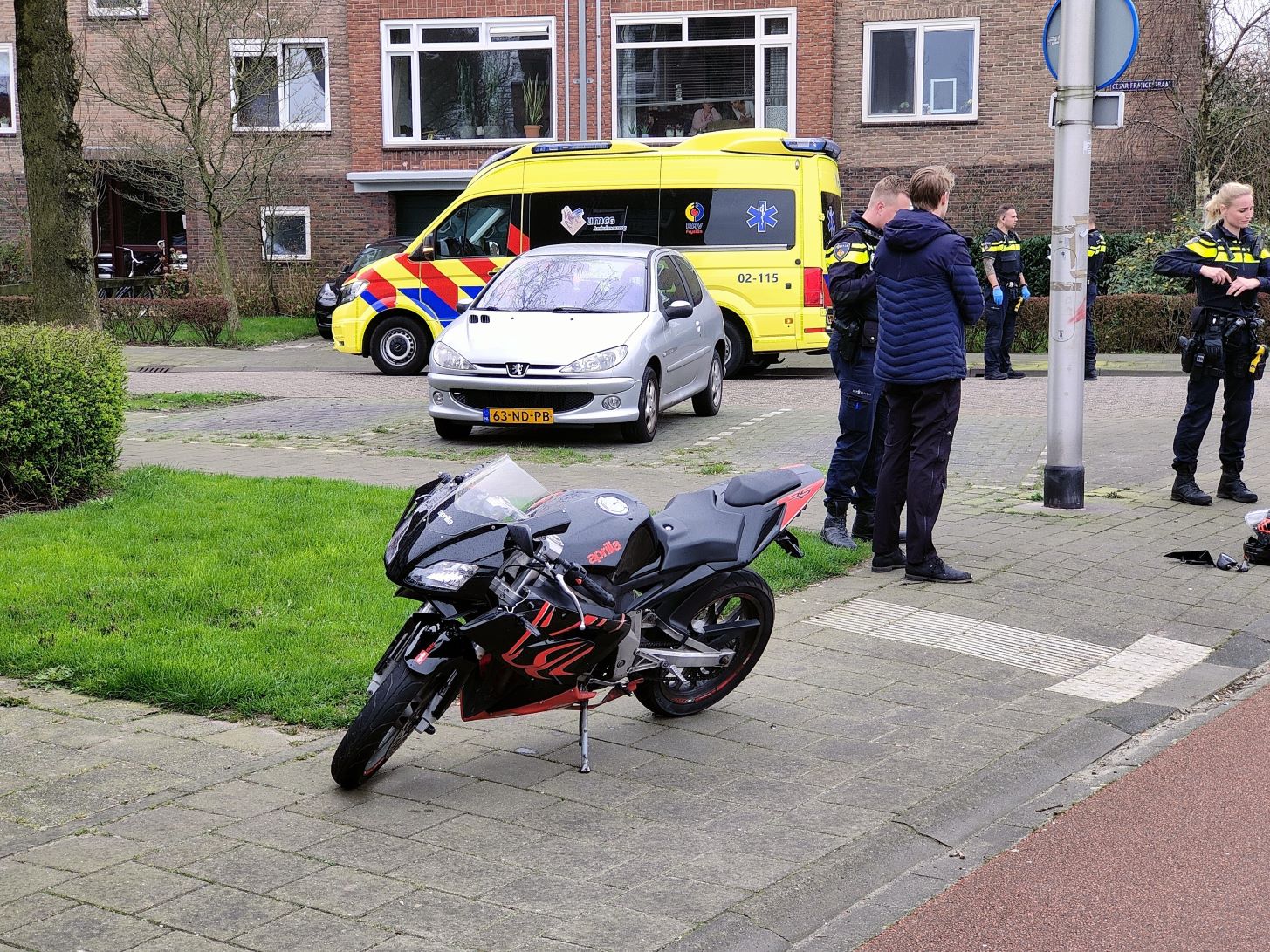 Fietser aangereden door bromfietser in Leeuwarden