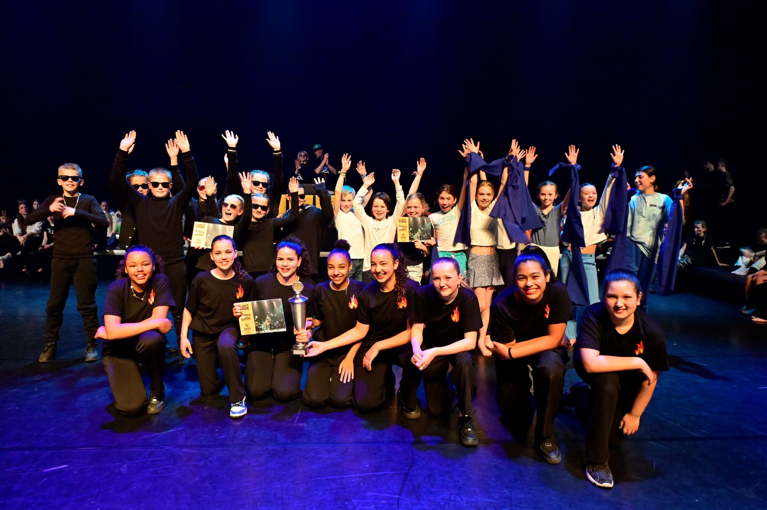 Leerlingen IKC Prins Constantijn en Aeres VMBO winnaars jubileumedities Dance Battle