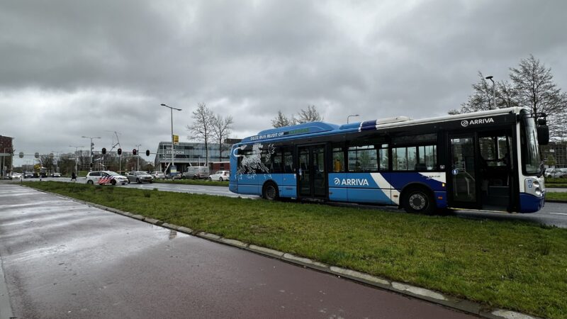 Defecte lijnbus zorgt voor verkeershinder in Leeuwarden