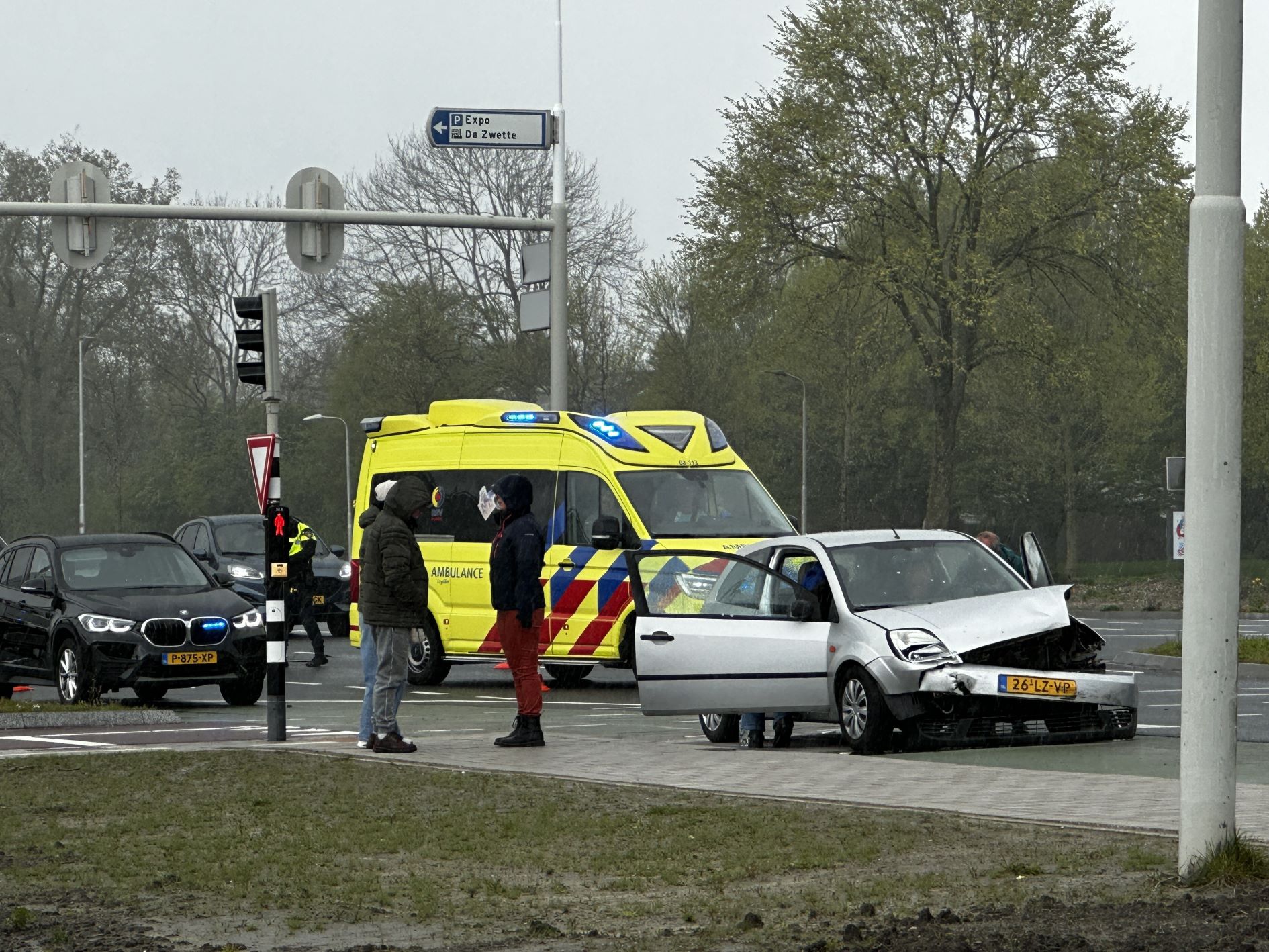Schade bij kop-staartbotsing in Leeuwarden