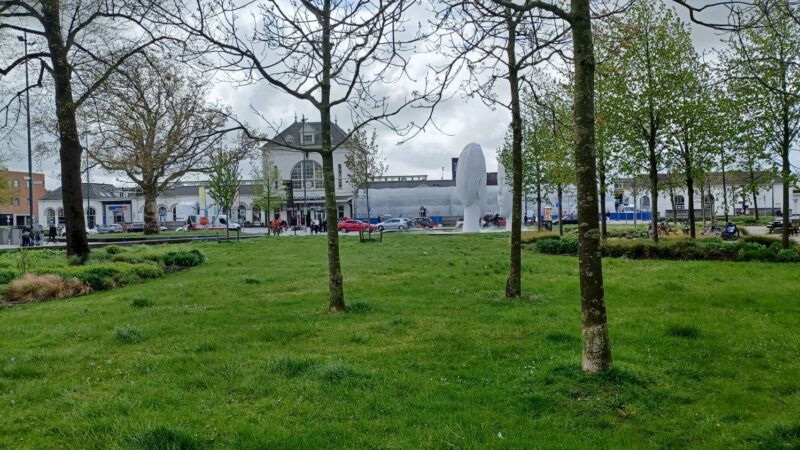 Nieuwe kleur voor Leeuwarder NS Station