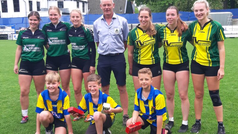 Makkum wint ouverture dames kaatsen seizoen 2024