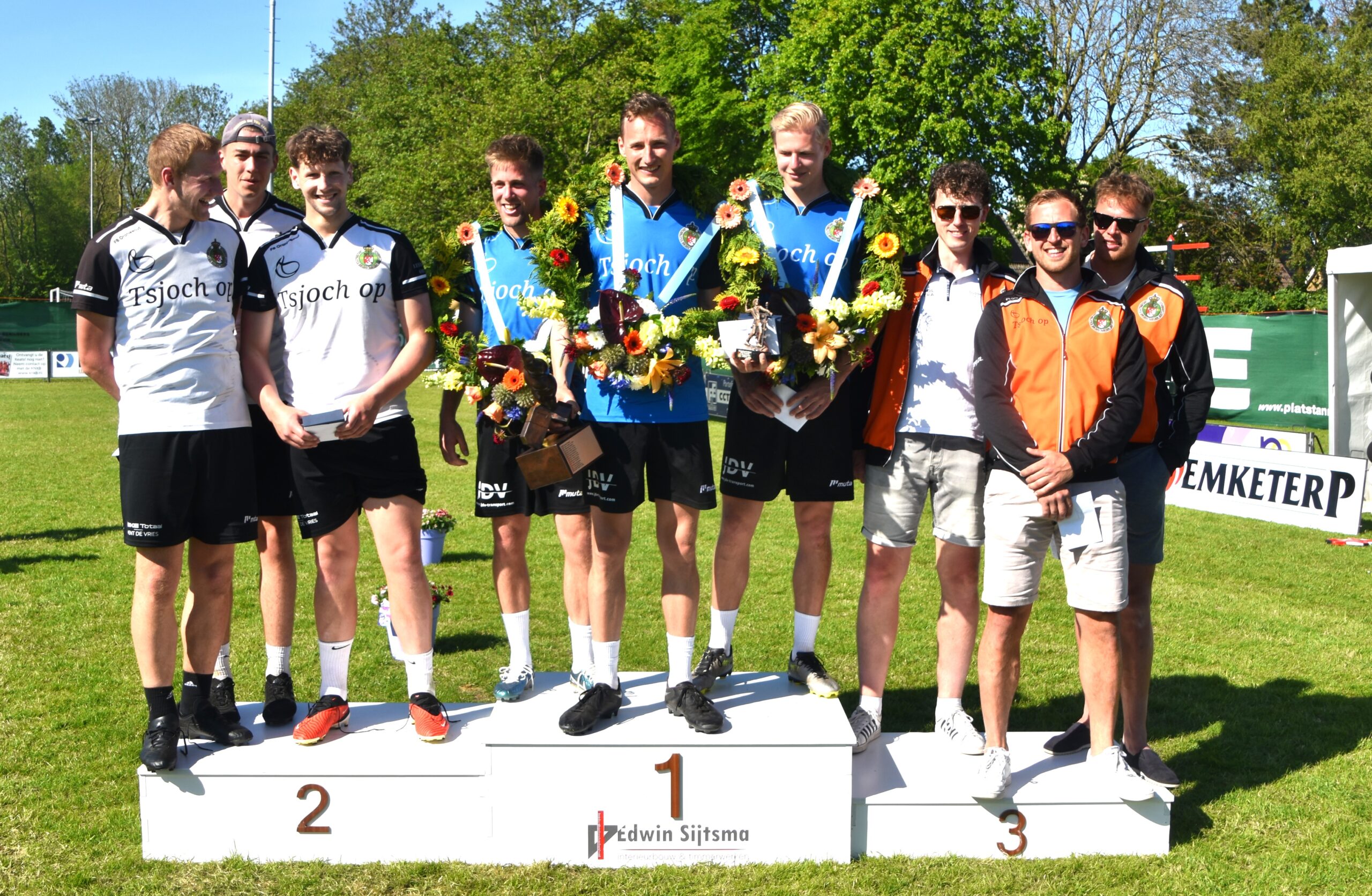 Van Zwieten, van Popta en Steenstra naar tweede vf zege