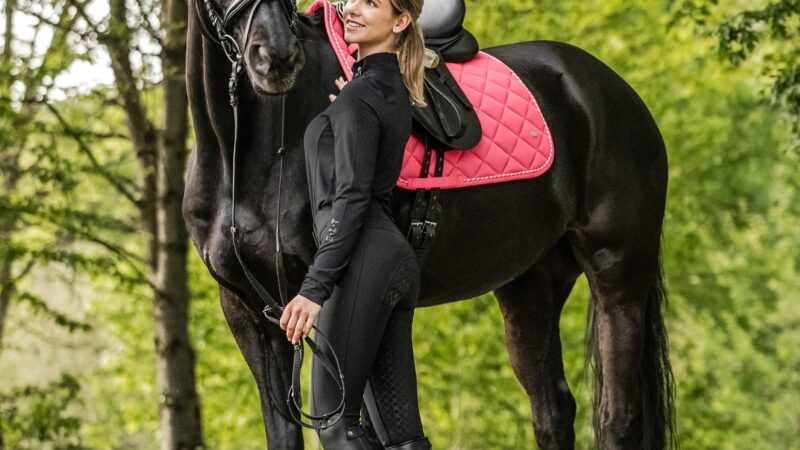 Opening Ruiterhart Ruitersport in Leeuwarden