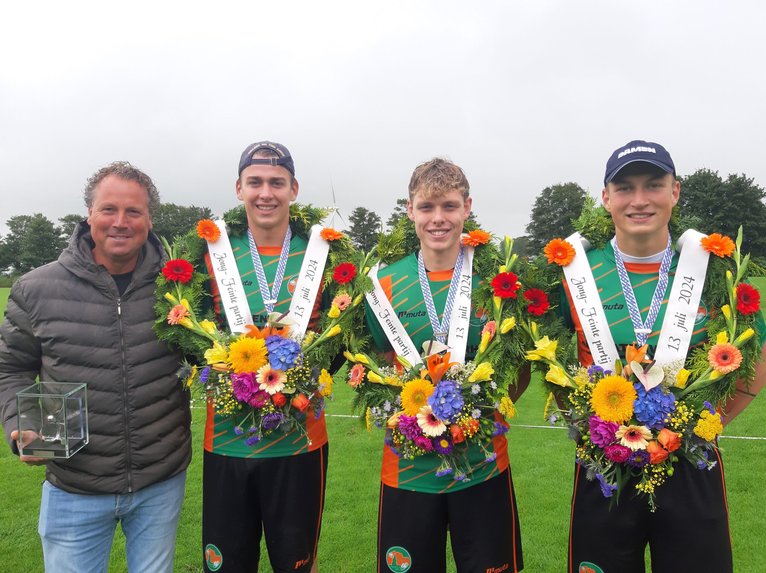 Juniorenafdeling Dronrijp prolongeert titel Jong Feinte-partij