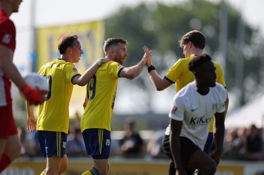 Cambuur geeft visitekaartje af in oefenduel tegen SV Meppen: veel publiek, drie doelpunten en prima voetbal