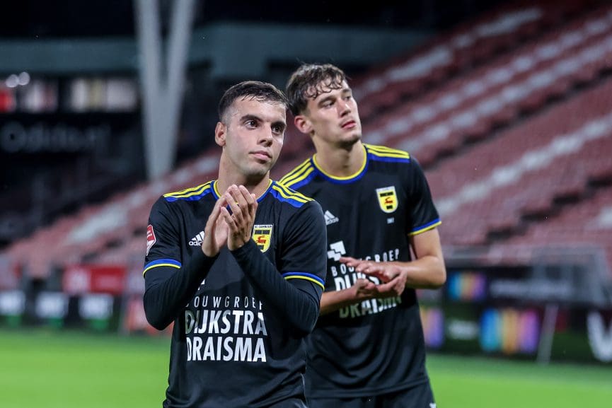 Wegen Cambuur en Italiaan Youns El Hilal scheiden zich