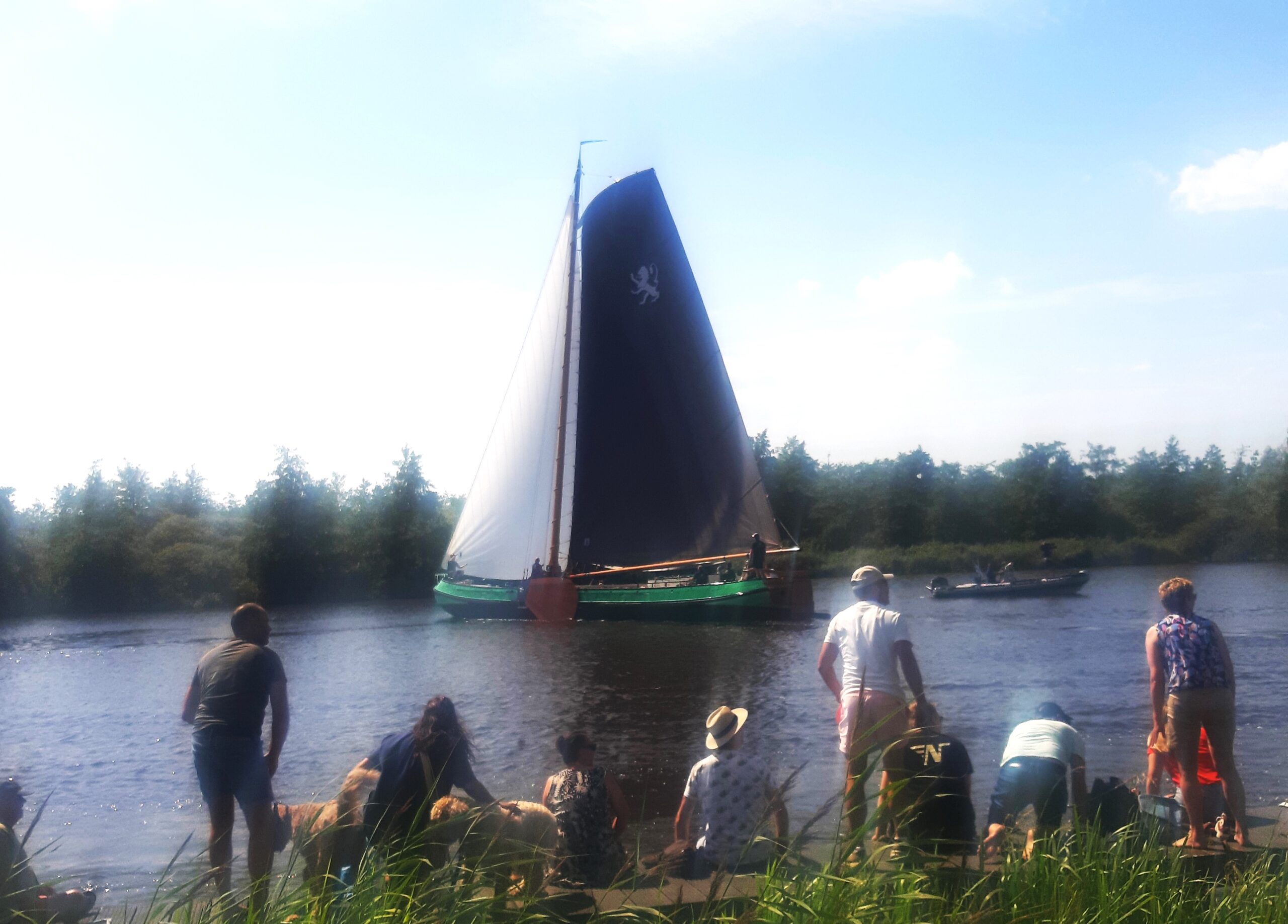 Rienk Ulbesz met schipper Willem Zwaga winnaar Eernewoude