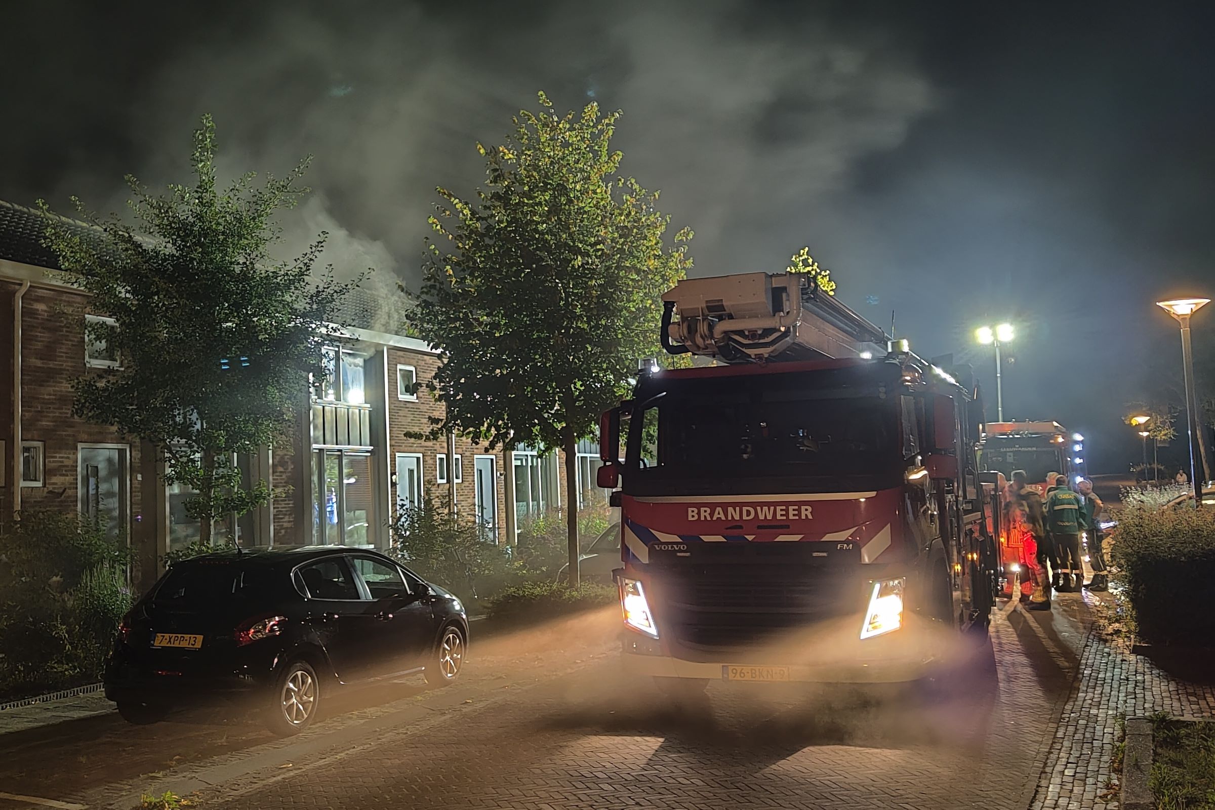 Arrestatieteam haalt brandstichter uit woning in Wirdum