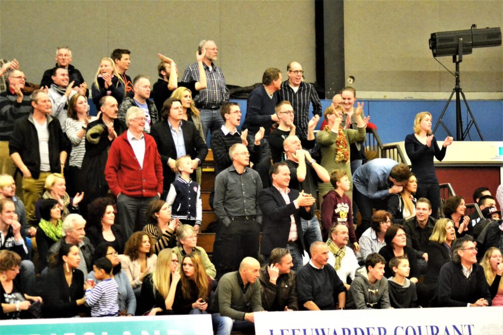 LWD Basket wint na twee keer verlengen uit bij Den Bosch