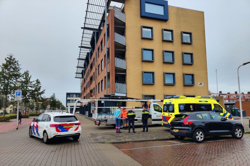 Persoon op speed pedelec gewond na botsing met bestelbus in Leeuwarden