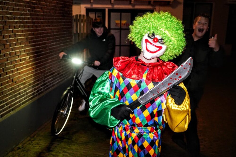 Grou griezelt met Halloween