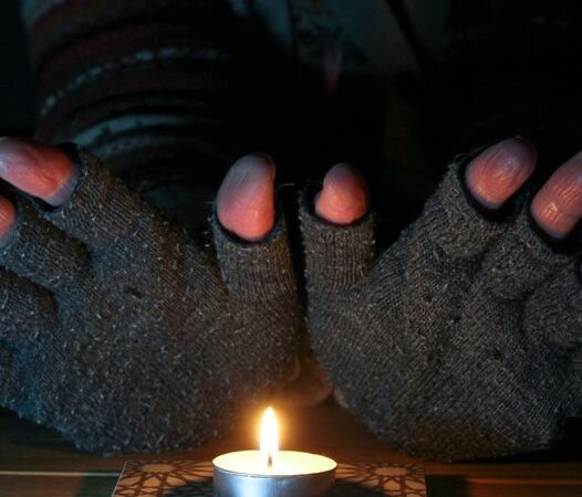 Leger des Heils Leeuwarden start op Wereld Dakloze Mensen Dag actie om winterkleding te doneren