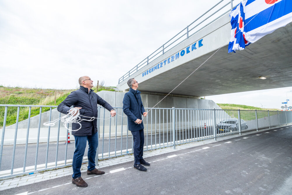 Feestelijke opening drie onderdoorgangen provinciale weg Leeuwarden-Bolsward