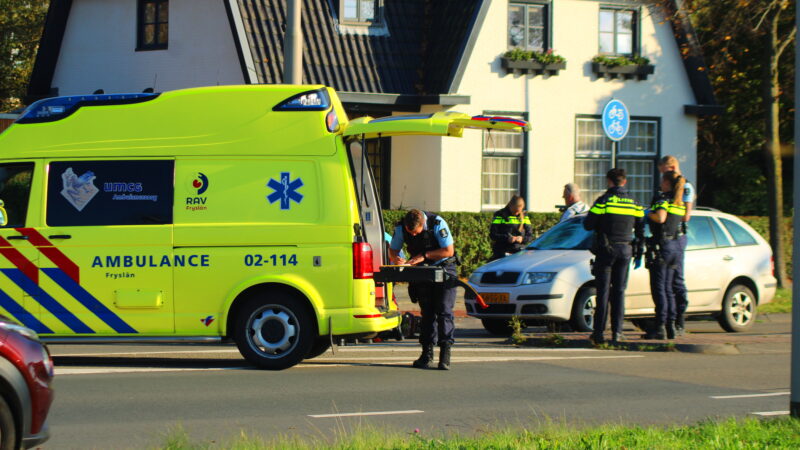 Fietser gewond bij botsing met auto in Leeuwarden