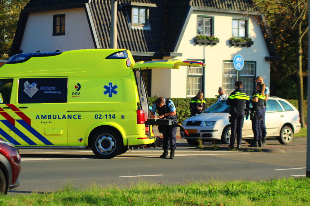 Fietser gewond bij botsing met auto in Leeuwarden