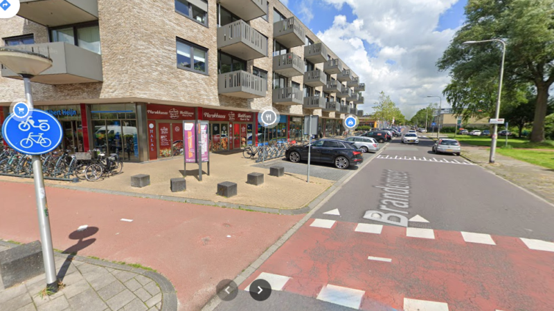 Nieuw zebrapad moet beruchte fietsoversteek bij winkelcentrum Bilgaard veiliger maken