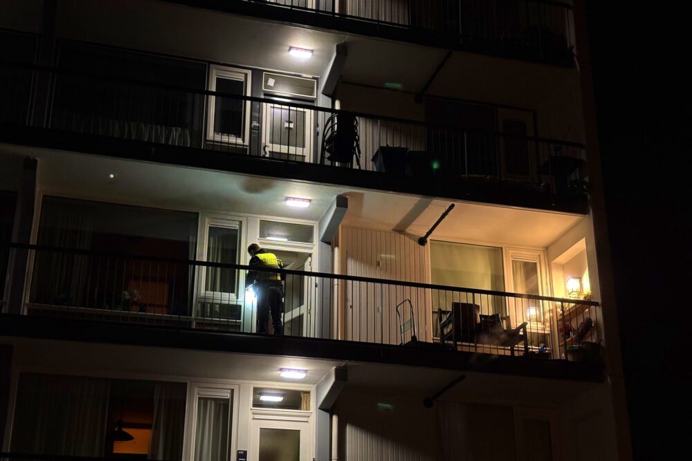 Politie doet onderzoek naar mogelijke overval in Leeuwarden