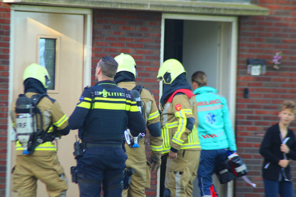 Bewoner loopt brandwonden op bij vlam in de pan in Leeuwarden