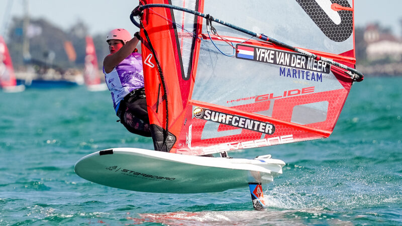 Yfke van der Meer uit Grou 12e op WK IQ Foil jeugd