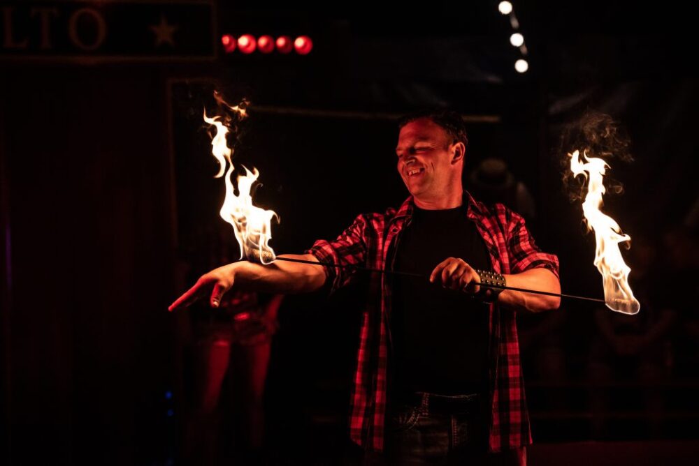 Salto’s Wintercircus in Leeuwarden: spektakel, verwondering en comedy