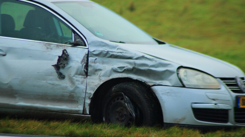 File na aanrijding tussen twee voertuigen in Leeuwarden