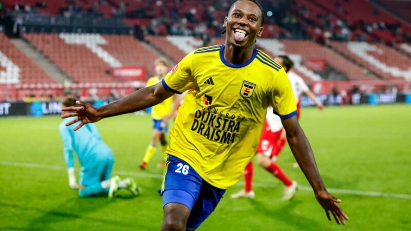 Nieuw contract voor talentvolle Tyrique Mercera bij Cambuur