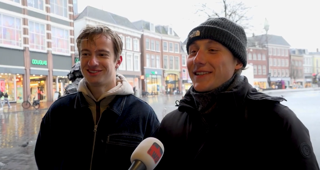 VIDEO: Studenten demonstreren tegen hogere kosten in 2025