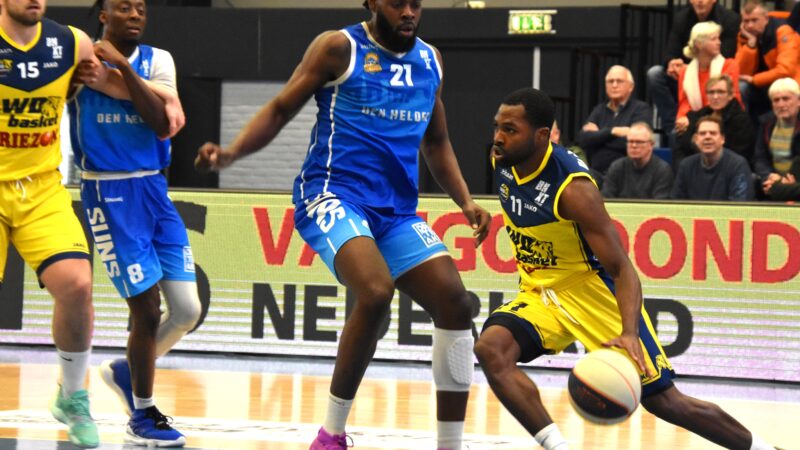 LWD Basket walst over Den Helder Suns heen