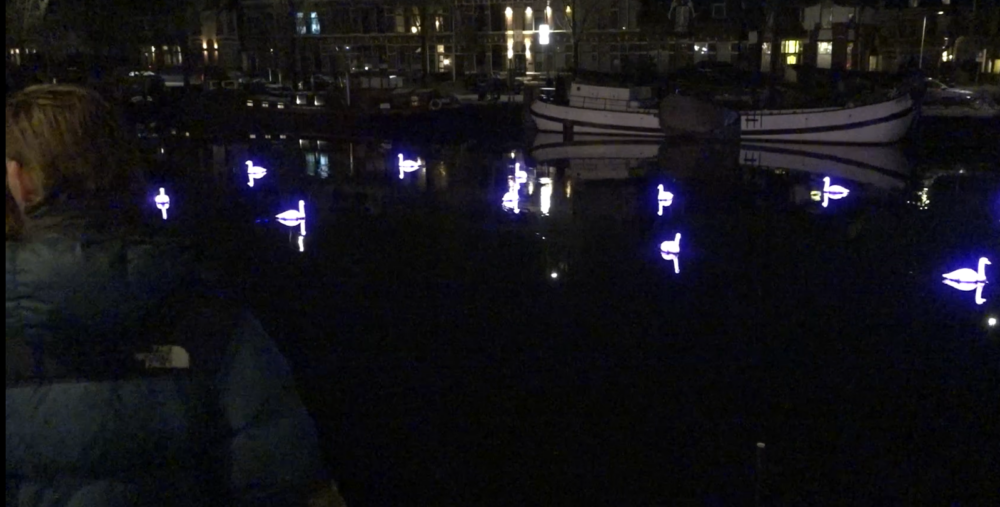 Leeuwarden in de schijnwerpers: LUNA Festival brengt twee weken lichtkunst naar de stad