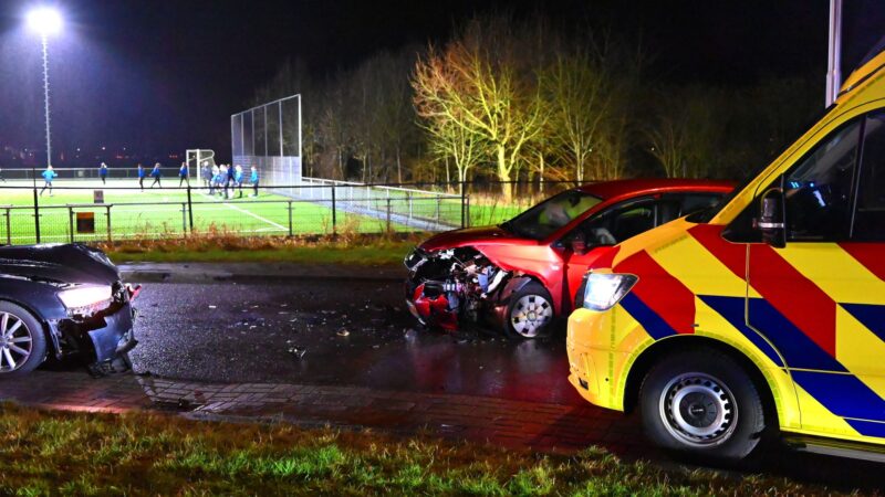 Gewonde bij frontale botsing in Goutum